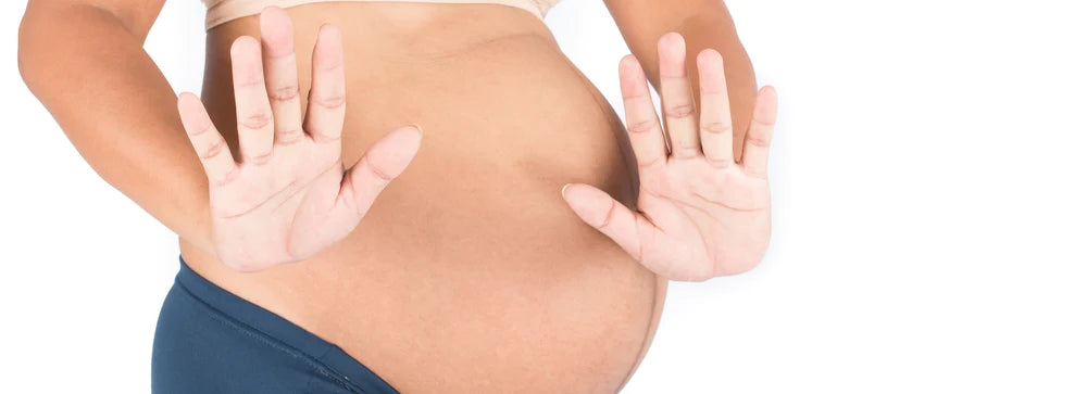 Wie ich die Leute dazu brachte, mich nicht mehr zu fragen, ob ich schwanger sei (und meinen flachen Bauch zurückbekam)